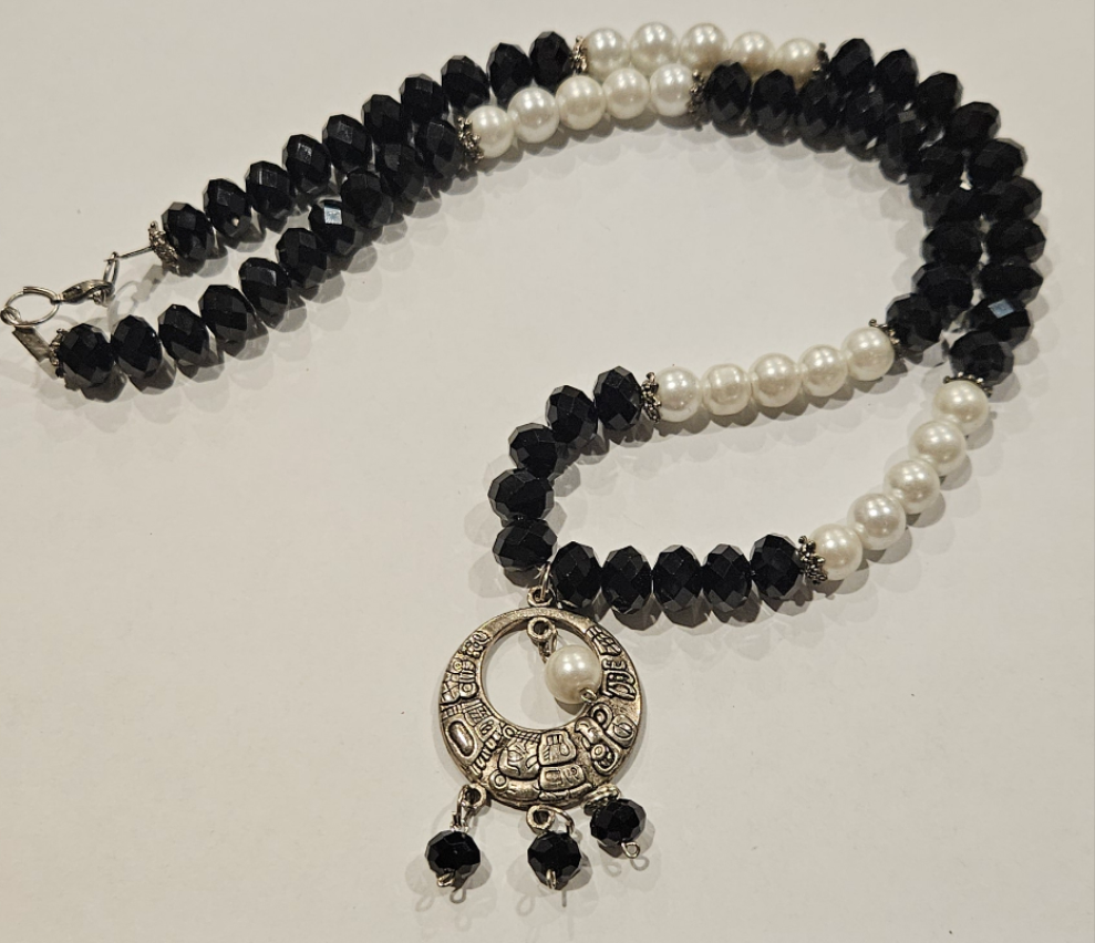 Necklace Beads - Black & White